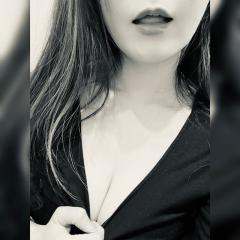 Erotic Escort Massage – Today's photo of Juli(32) Photo97943